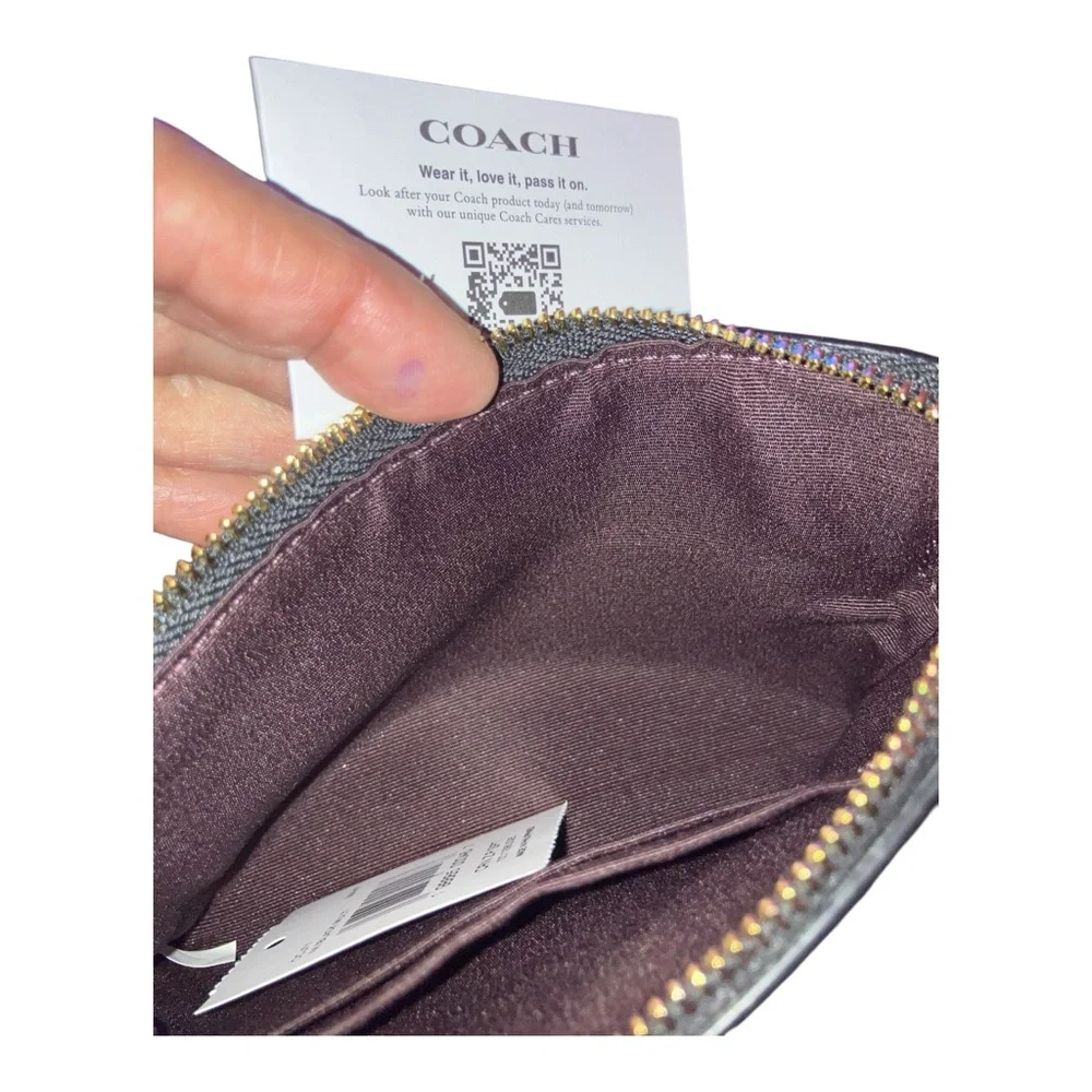 COACH - RARE - Black Pebbled Leather Wristlet w White Polka Dot/Gold Accent - Picture 4 of 4